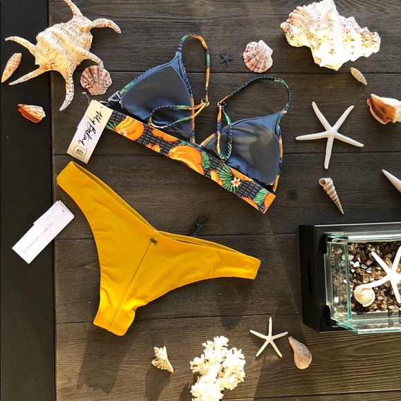 🌴🌼RIP CURL- BIKINI SET🌼🌴 - Picture 7 of 8